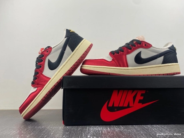Rep Room Trophy Low 1 x Air FN0432-017 OG Jordan Home 0730